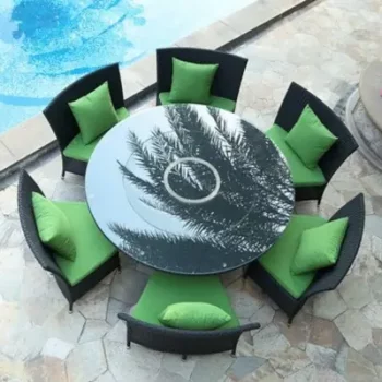 Round Outdoor Dining Sets